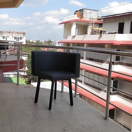 The Four Season Hotel Dimāpur Exterior foto